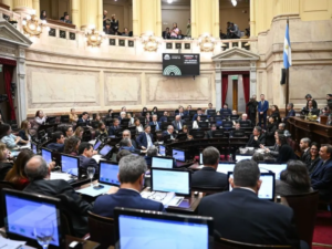 Derrota por repudio general del País a Javier Milei y su Ley de Tierras